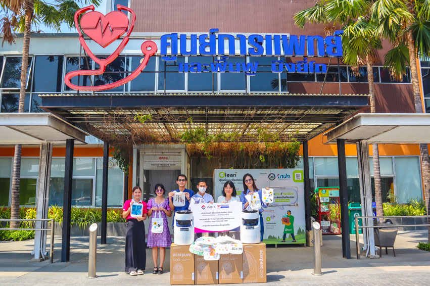 VST ECS (Thailand) organized a volunteer project to provide the Bueng Yitho Medical and Rehabilitation Center with D.I.Y. medicine bags and air purifiers
