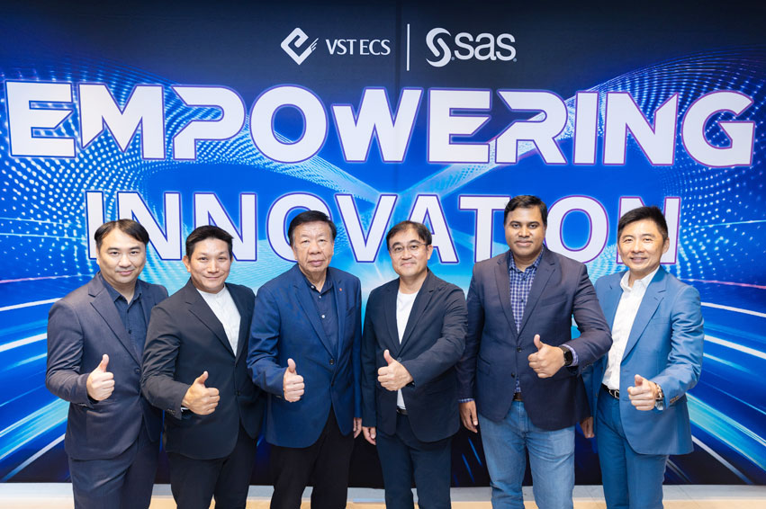 VST ECS partners with SAS to enter the Big Data industry, leveraging AI in data analysis to fulfill their customers' digital needs.